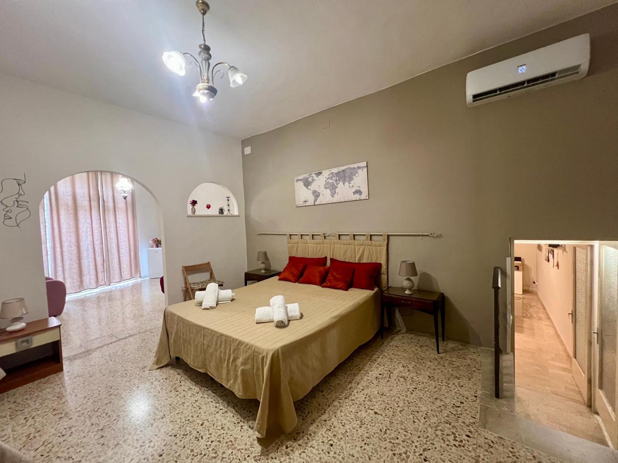 Villa Intera casa in centro storico Corleone Esterno foto